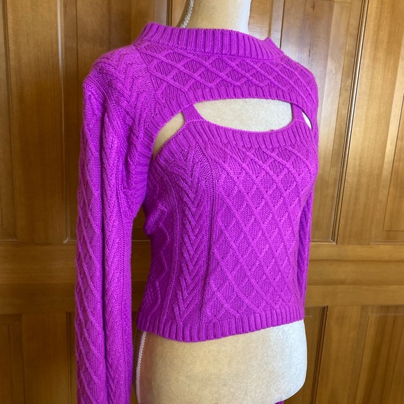 🔥 Argyle Knit Sweater & Cami Knit Top - Picture 9 of 16